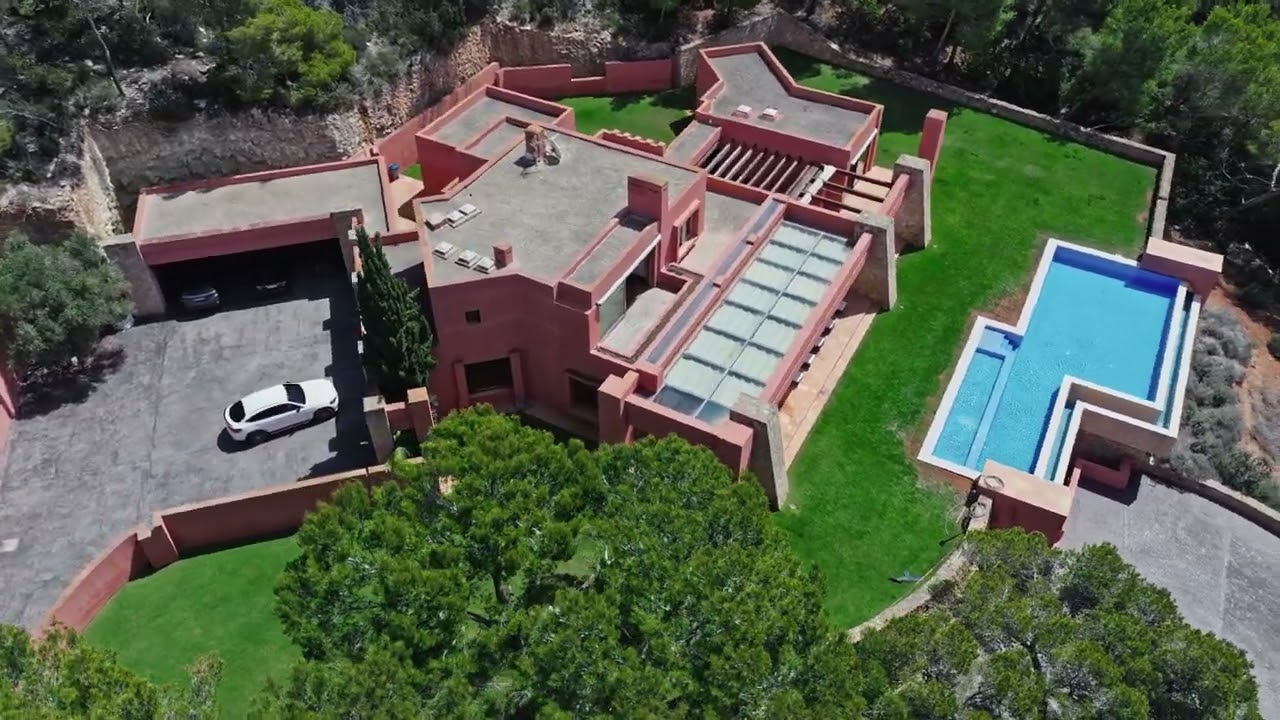 VILLA CAP MARTINET – IBIZA – LUXURY REAL ESTATE VIDEO Preview